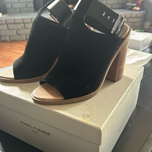 Marc Fisher shoes size 8